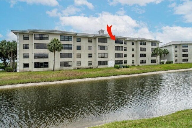 Building Photo - 6037 Balboa Cir