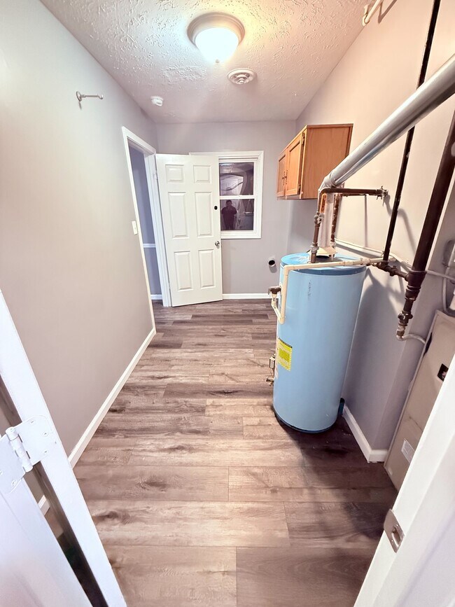 Foto del edificio - 6109 Richmond Ave