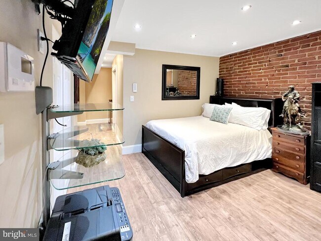 Foto del edificio - 2019 O St NW