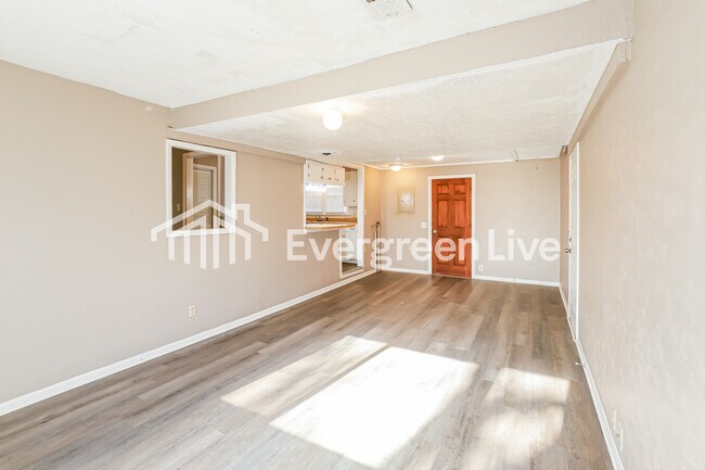 Building Photo - 10008 E 78 Terrace