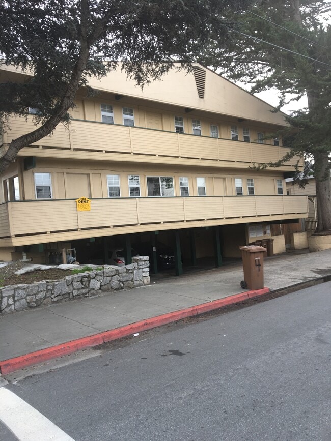 Building Photo - 302 Ocean Ave