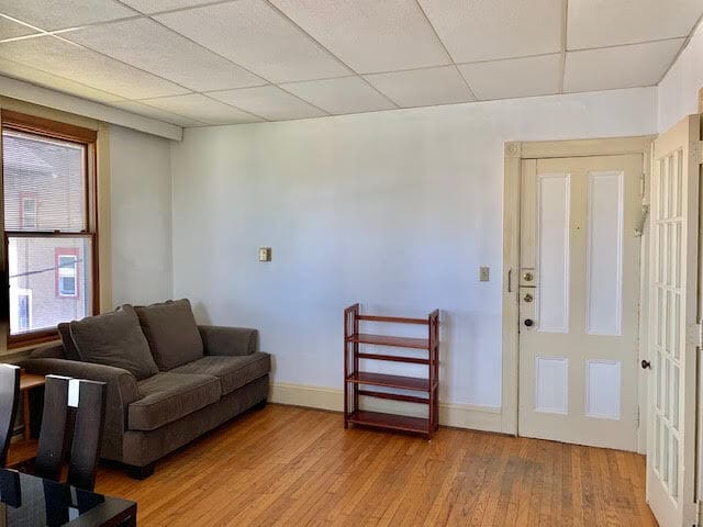 Building Photo - 127 College Ave