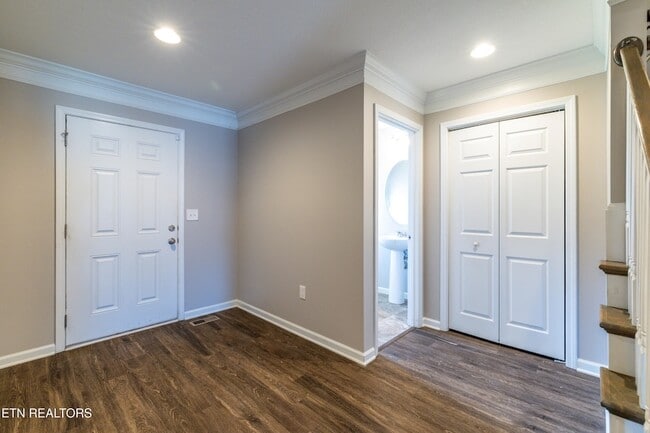 Building Photo - 5804 Rain Cloud Rd