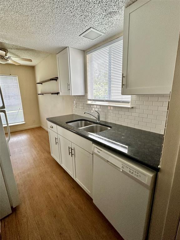 Foto del edificio - 3438 Willowrun Dr