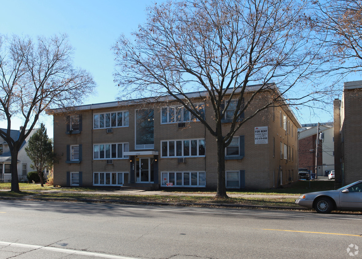 Building Photo - 3720 Minnehaha Ave