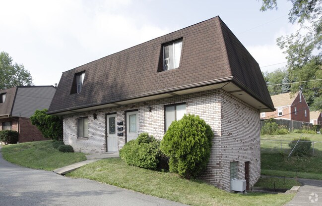 Building Photo - 265 Foster Rd