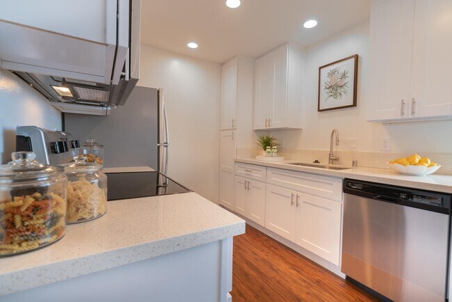 Foto del edificio - 263-267 Ebony Ave