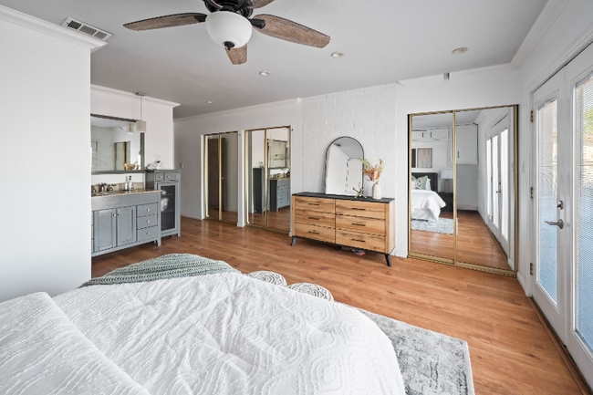 Building Photo - 607 Sand Hook Isle