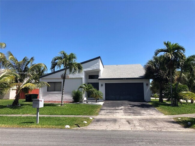 Foto del edificio - 3 br, 2 bath House - 719 SE 3rd Ave