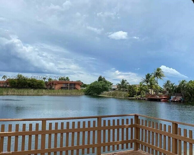 Foto del edificio - 6641 SW 127th Path