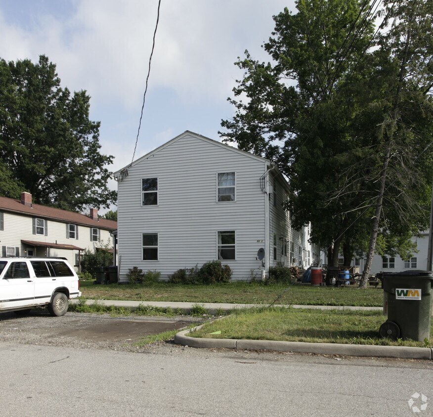 Foto del edificio - 9553 Community Rd