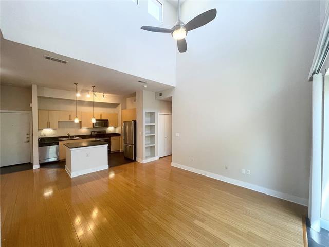 Foto del edificio - 4605 Cedar Springs Rd