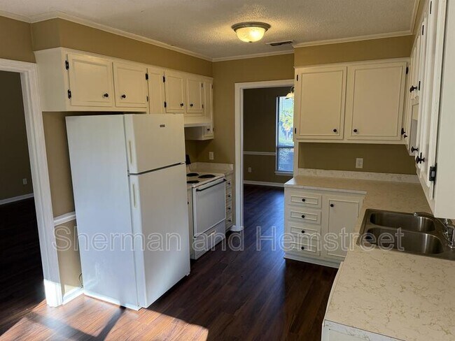 Foto del edificio - 3326 Quaker Springs Rd