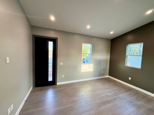 Foto del edificio - Newly built modern 2 bedroom