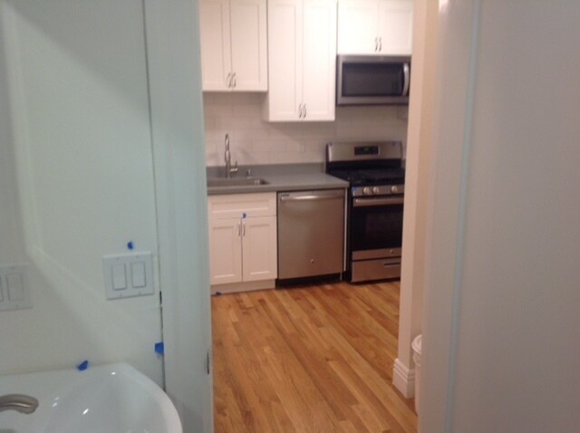 Foto del edificio - 3549 Lakeshore Ave