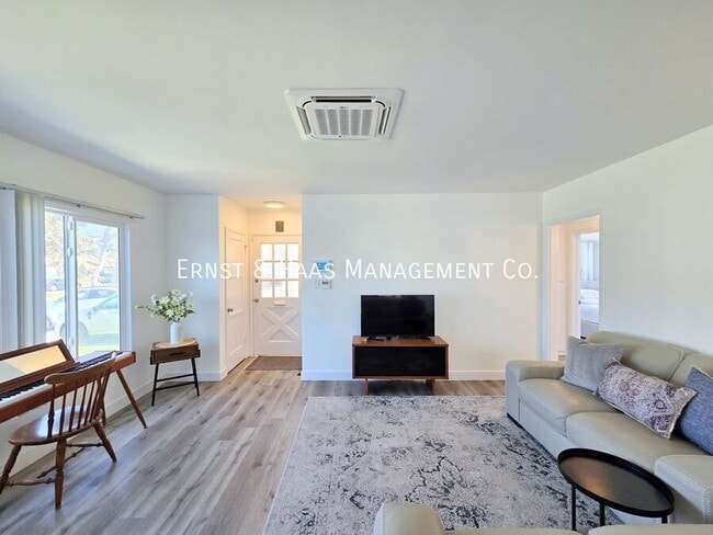 Foto del edificio - 2814 Candlewood St