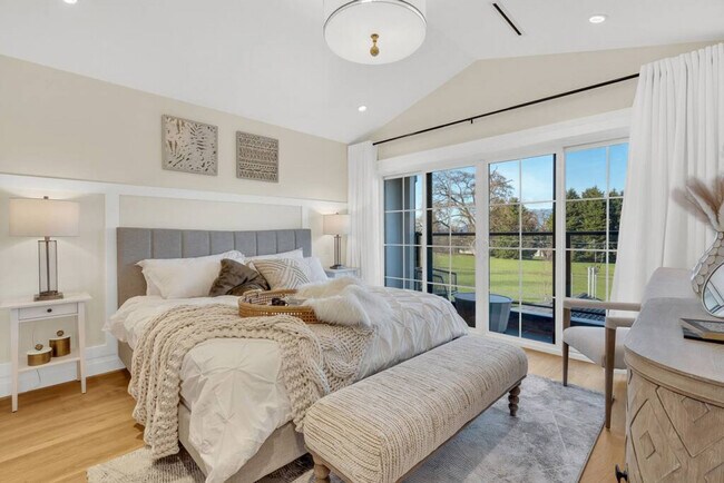 Photo du bâtiment - 2145 W 32nd Ave