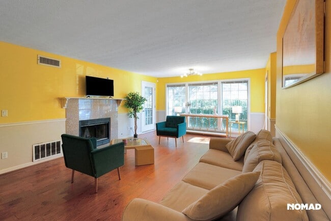 Building Photo - 1203 Gettysburg Pl