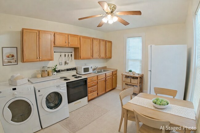 Foto del edificio - 800 Rannells Rd