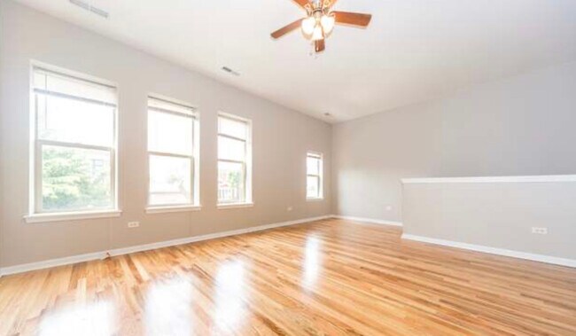 Foto del edificio - 2524 W Flournoy St