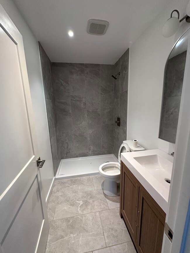 Foto del edificio - 1754 W 37th Dr