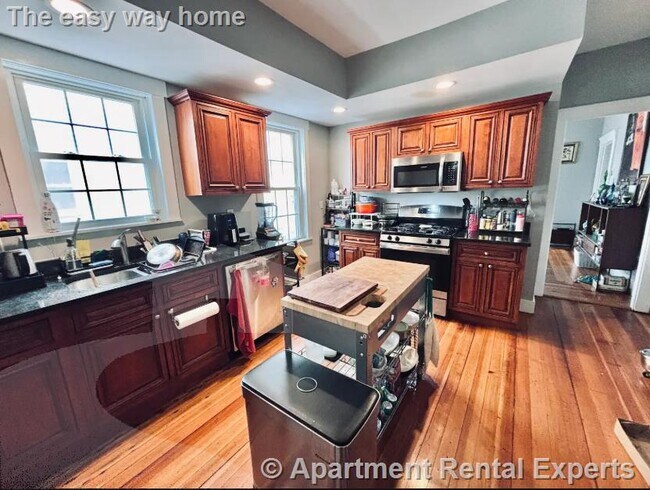 Foto del edificio - 835 Fellsway