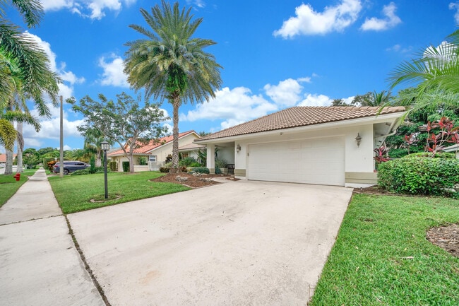 Building Photo - 8633 Vista Del Boca Dr