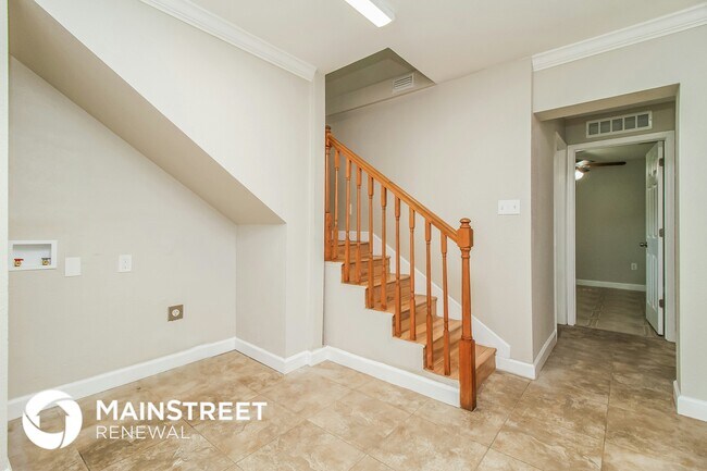 Foto del edificio - 1277 W Forest Lake Dr