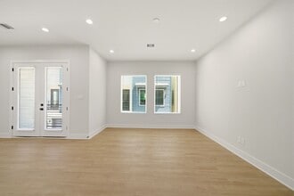Building Photo - 1404 Cedar Post Ln