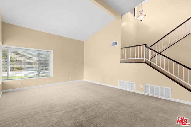 Foto del edificio - 26952 Garret Dr