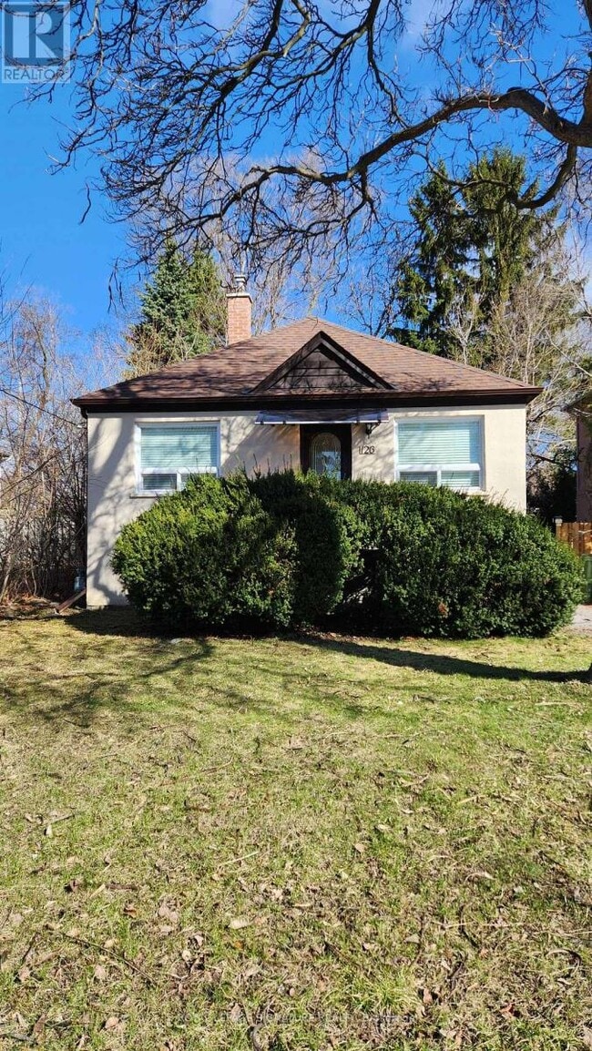 Building Photo - 126 Olive Ave