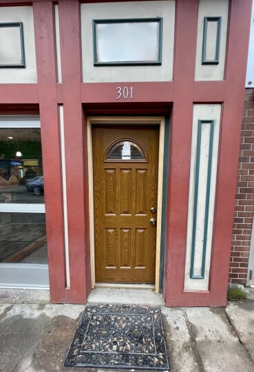 Foto del edificio - 301 E Carson St