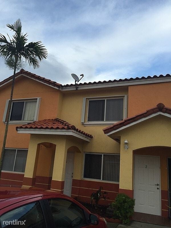 Foto principal - 7941 SW 152nd Ave