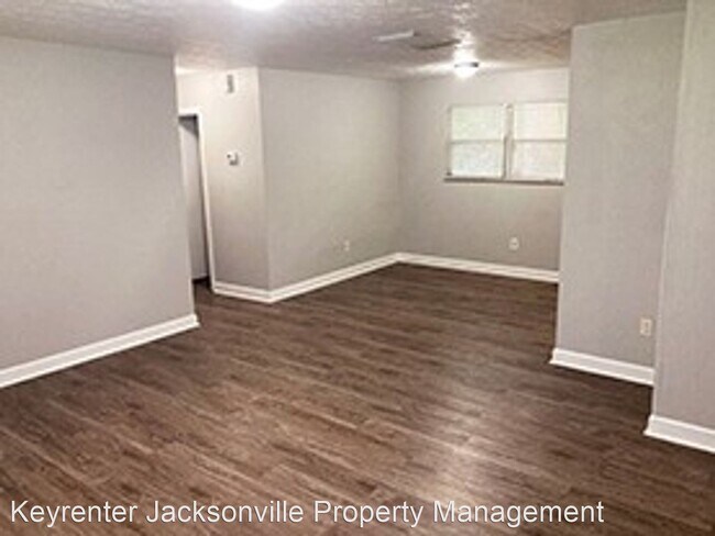 Foto del edificio - 3 br, 2 bath House - 3418 Lowell Avenue