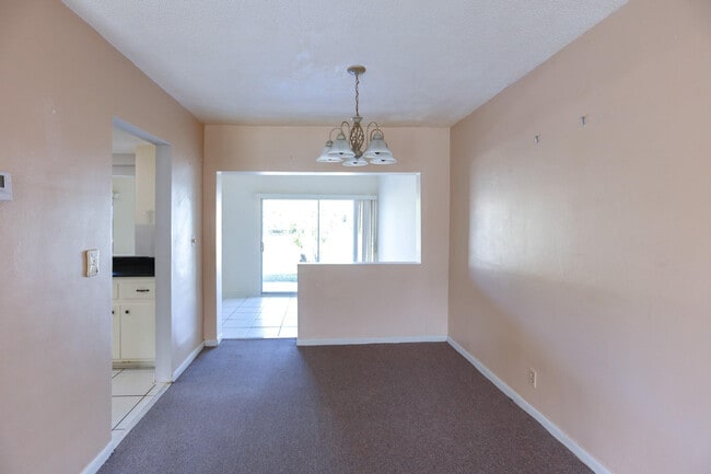 Building Photo - 4513 NW 44th St