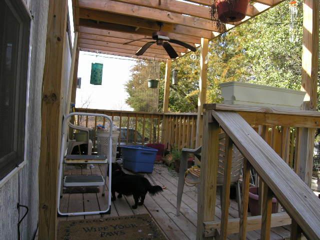 Foto del edificio - 7113 Comstock Cove