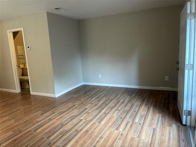 Foto del edificio - 9200 W Bellfort Ave