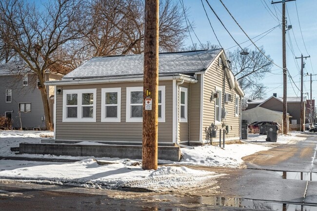 Foto del edificio - Remodeled house right by Gundersen/Emplify!