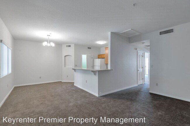 Building Photo - 2 br, 2 bath House - 6920 E. 4th Street #209