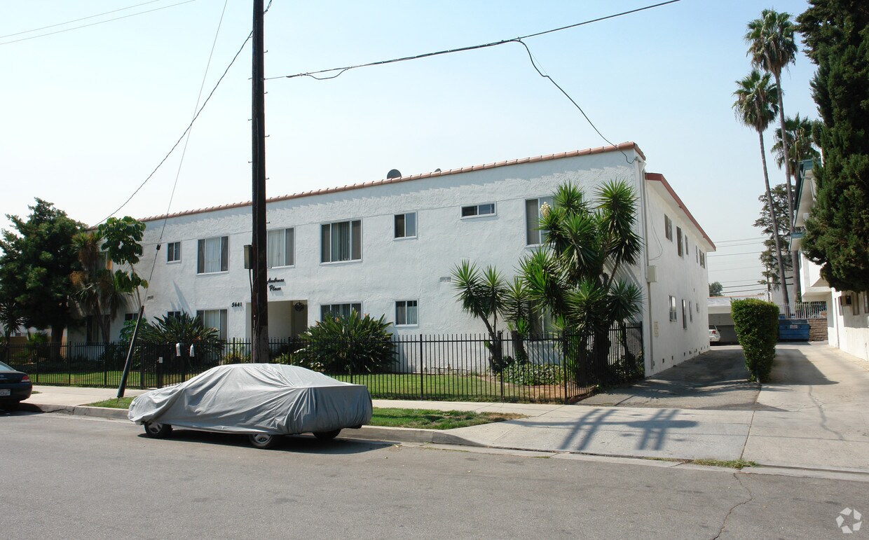 Foto del edificio - Ambrose Place