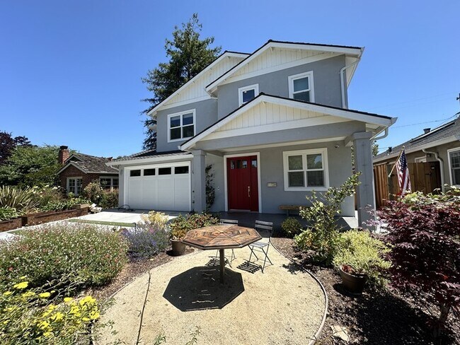 Building Photo - Amazing Willow Glen Rental