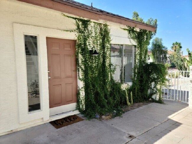 Foto del edificio - Charming 3 bdrm / 2.5 bath home in Chandle...