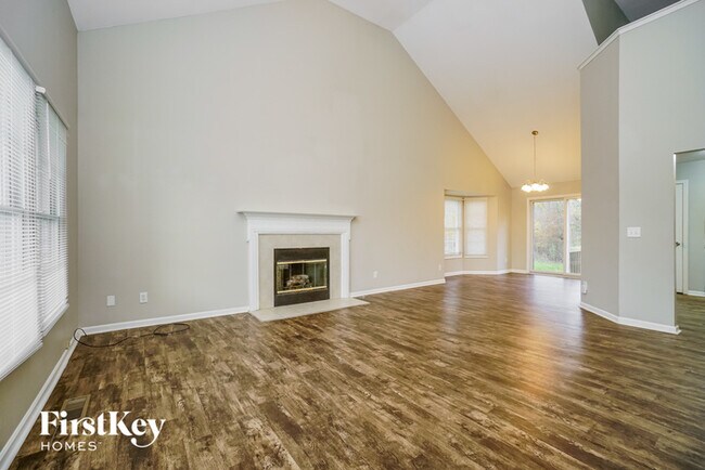 Foto del edificio - 2673 Cross Creek Ave