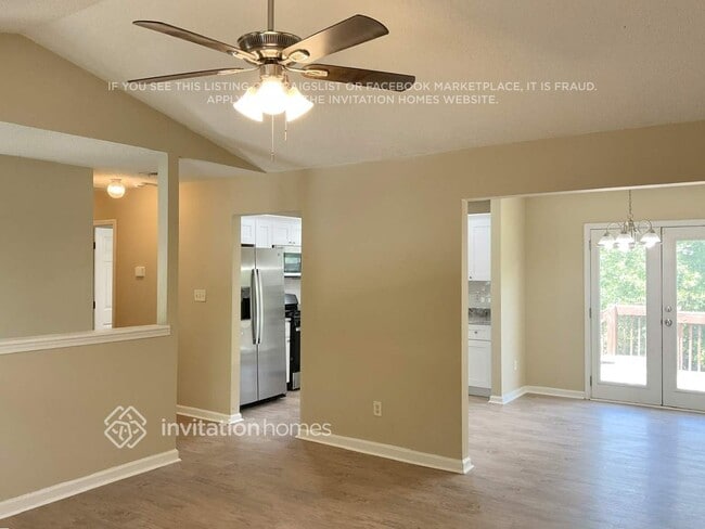 Building Photo - 4072 Olde Glen Cove