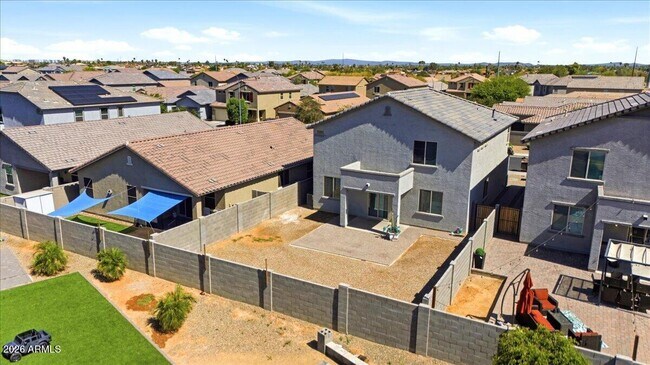Foto del edificio - 7119 W Golden Ln