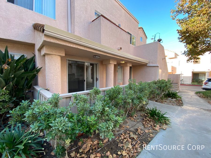 21358 Nandina Ln Unit 101, Santa Clarita, CA 91321 Condo for Rent in