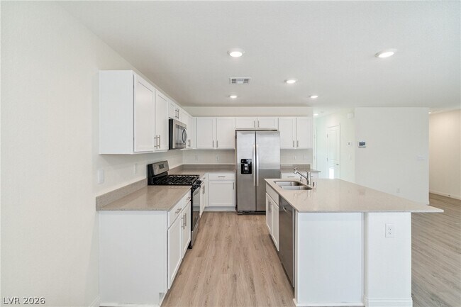Building Photo - 3366 La Cura Ave