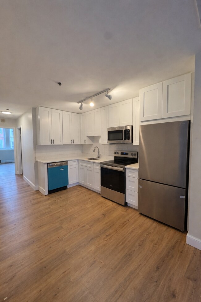 Foto del edificio - 1733 Guilford Ave