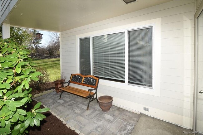 Foto del edificio - 1403 Eagles Ridge Rd