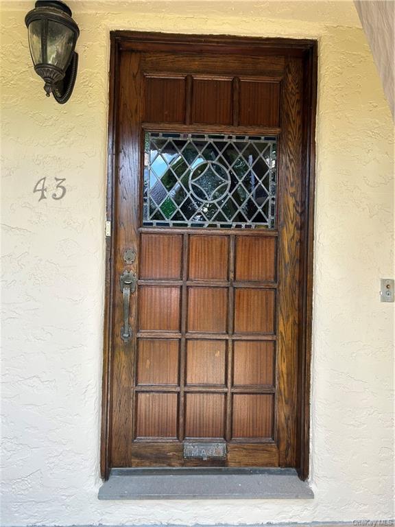 Foto del edificio - 43 Hathaway Ln